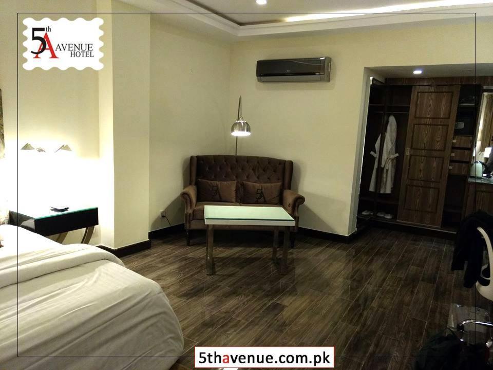 5Th Avenue Bahawalpur - Royaute Luxury Hotels מראה חיצוני תמונה